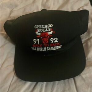 Vintage Chicago Bulls 1991-1992 Back to Back World Champs Snapback - Black